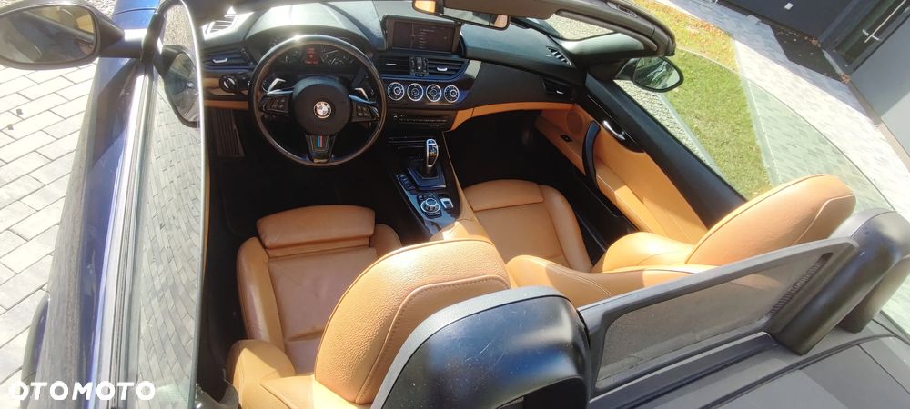 BMW Z4 sDrive20i - 19
