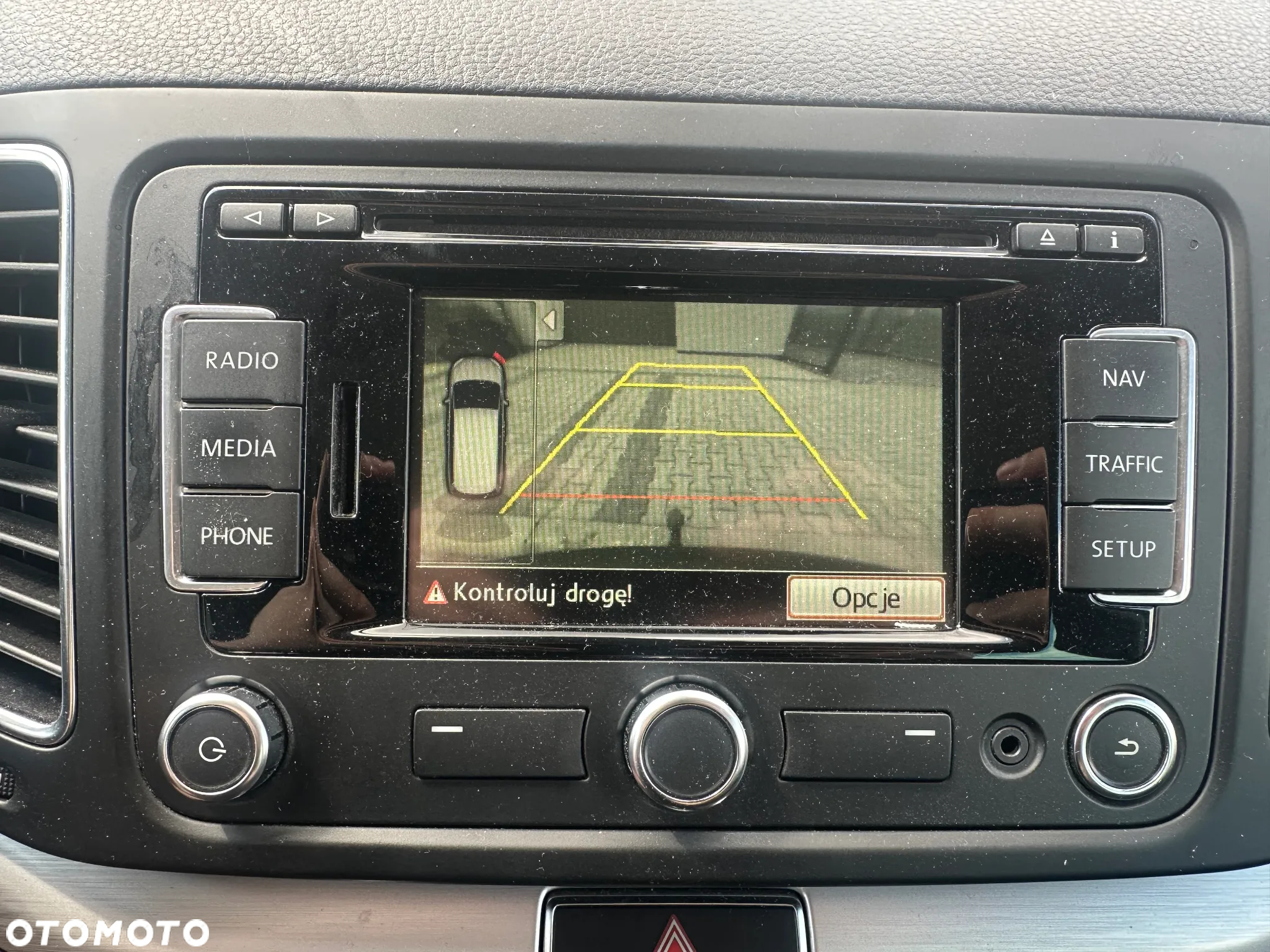Volkswagen Sharan 2.0 TDI DSG BlueMotion Technology Cup - 13
