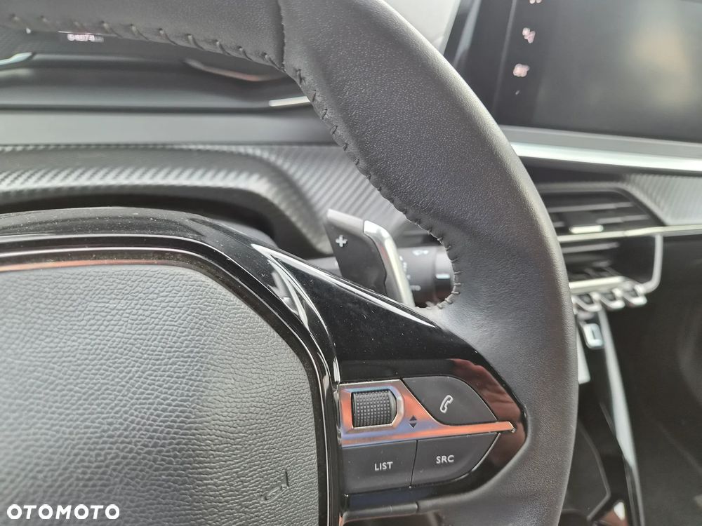 Peugeot 2008 PureTech 130 EAT8 Allure Pack - 19