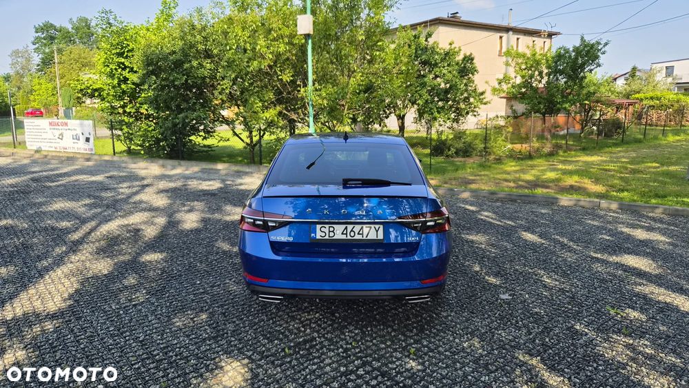 Skoda Superb 2.0 TSI 4x4 L&K DSG - 14