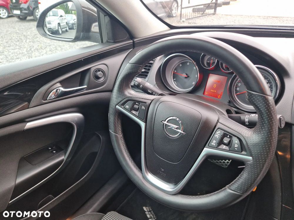 Opel Insignia 2.0 CDTI Design Edition - 33