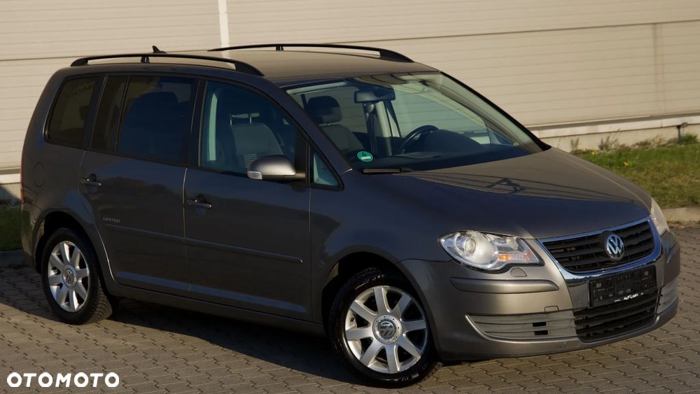 Volkswagen Touran 1.6 United - 6