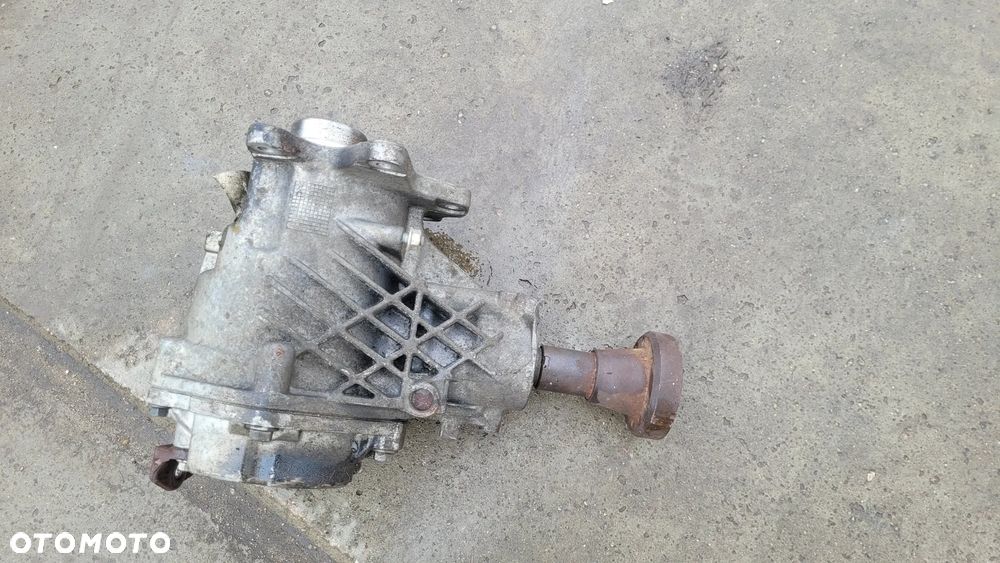 Reduktor skrzyni biegów Ford Kuga Mk1 2,0 TDCI 4x4 8V41-7L486-AE - 1