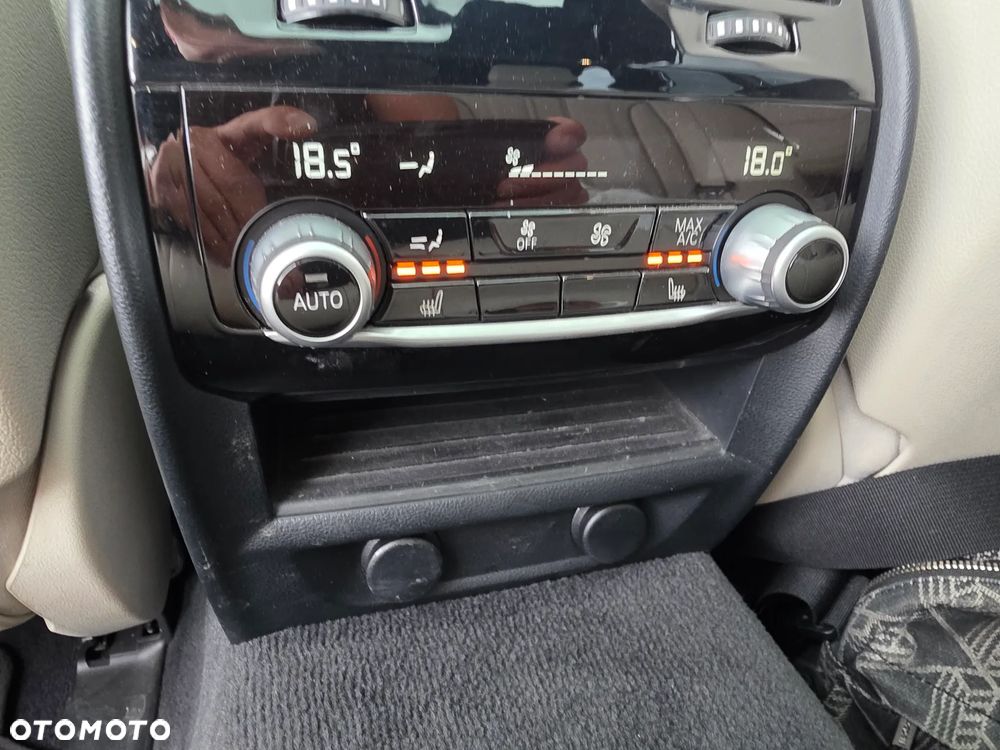 BMW Seria 5 520d xDrive M Sport Edition - 13