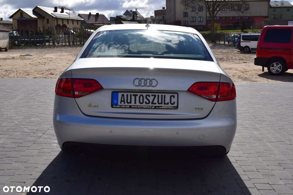 Audi A4 Limousine 2.0 TDI DPF Ambiente - 8
