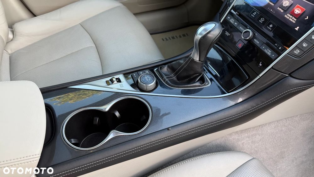 Infiniti Q50 - 21