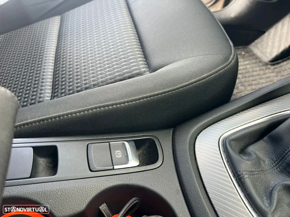 Audi Q3 2.0 TDI Sport - 5