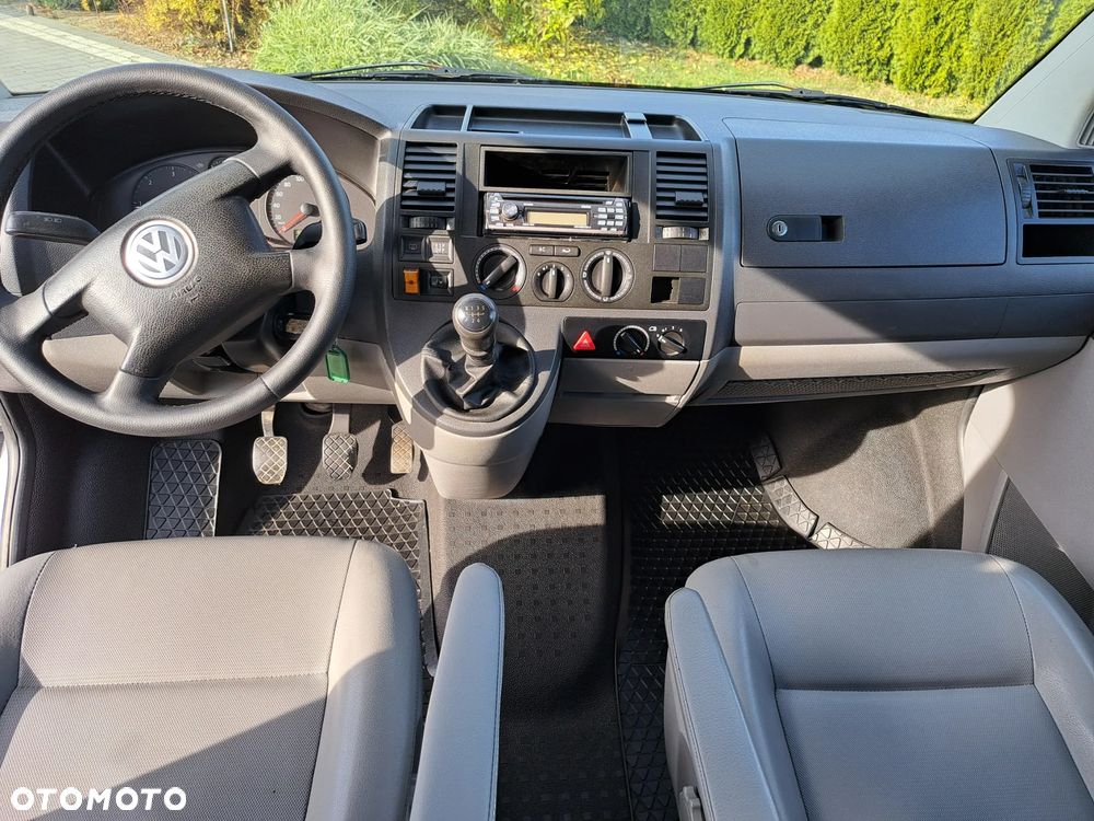 Volkswagen Transporter - 15