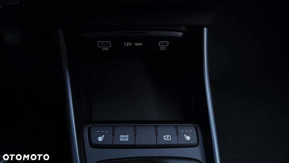 Hyundai i20 - 22