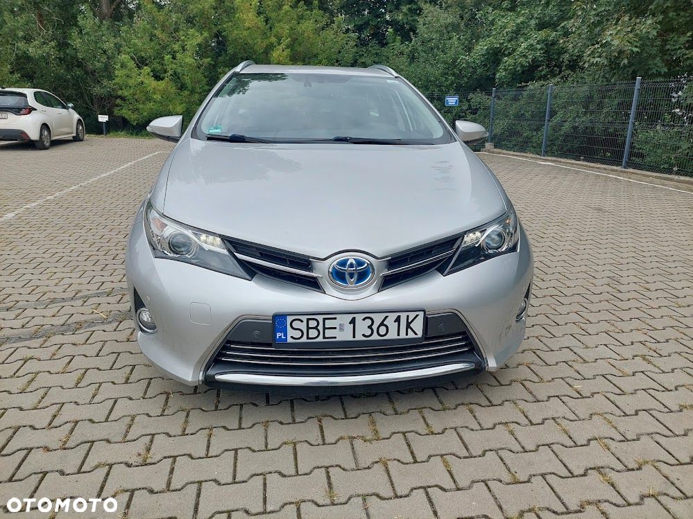 Toyota Auris 1.8 HSD Sol - 10