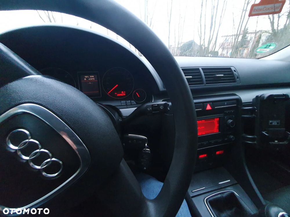 Audi A4 Limousine 1.9 TDI - 16