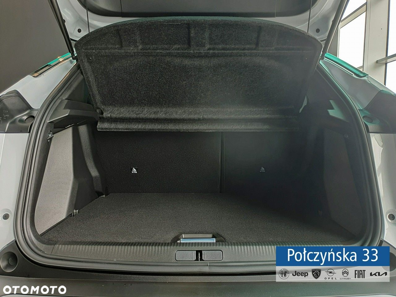 Peugeot 2008 - 9