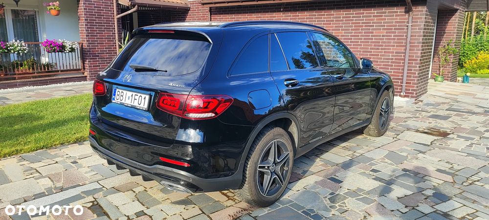 Mercedes-Benz GLC 300 4Matic 9G-TRONIC Edition AMG Line - 3