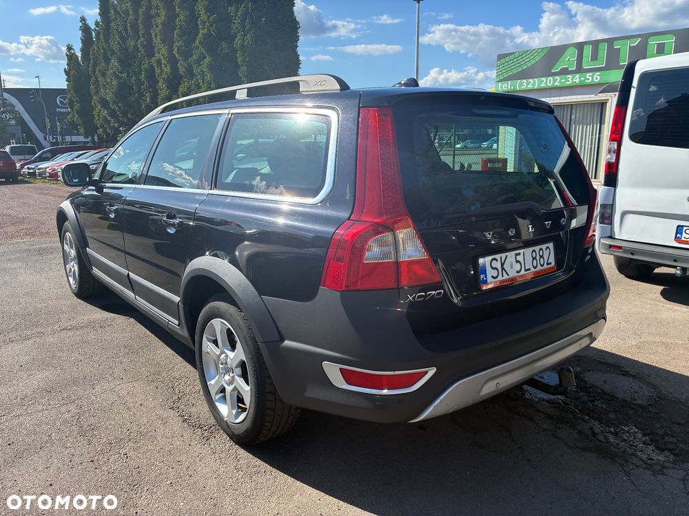 Volvo XC 70 D5 AWD Momentum - 7