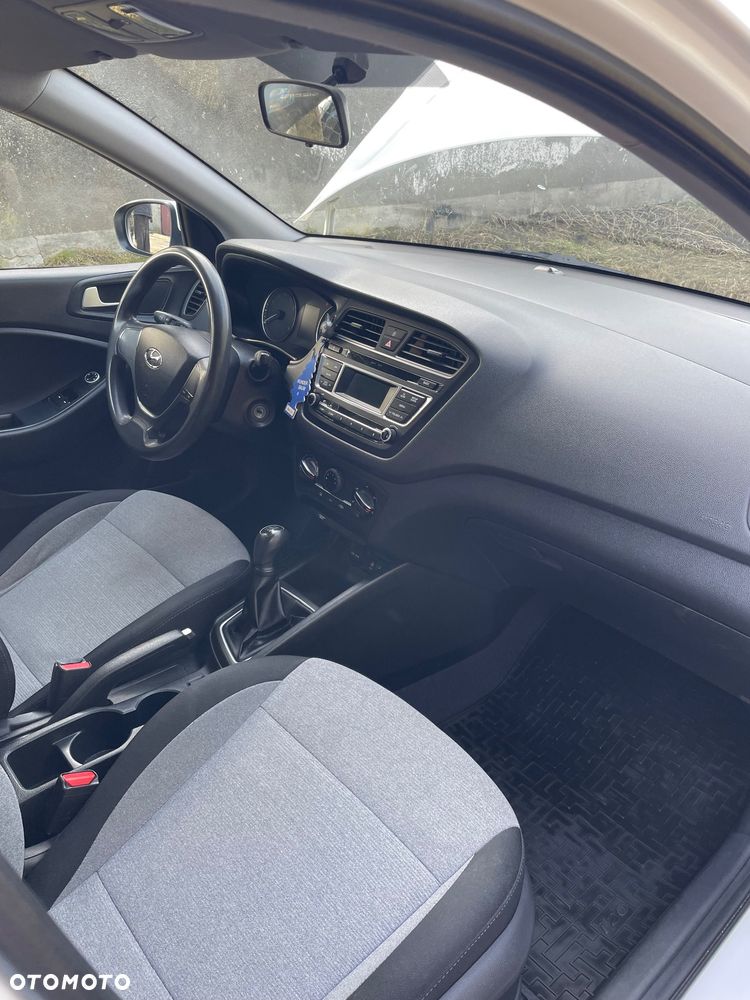 Hyundai i20 1.2 Classic - 13