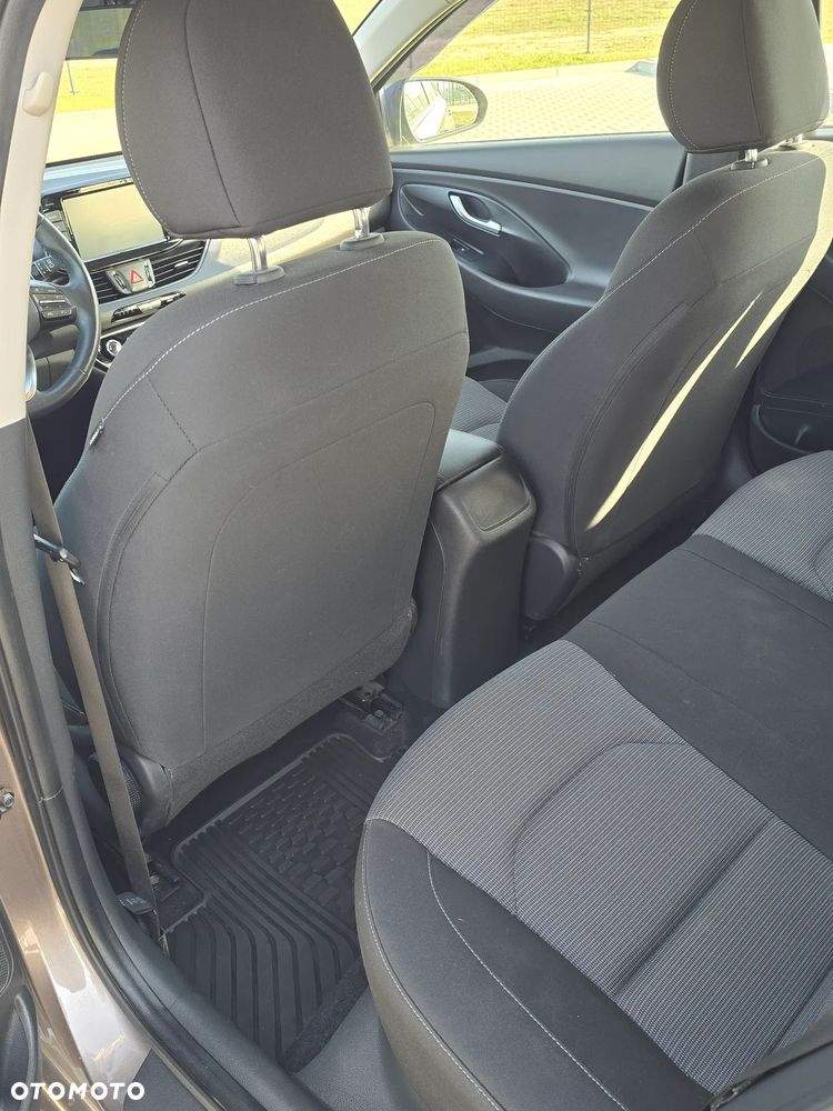 Hyundai i30 1.5 Pure - 26