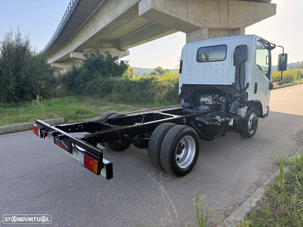 Isuzu NLR 3.0 35.150 Ch. Curto - 10