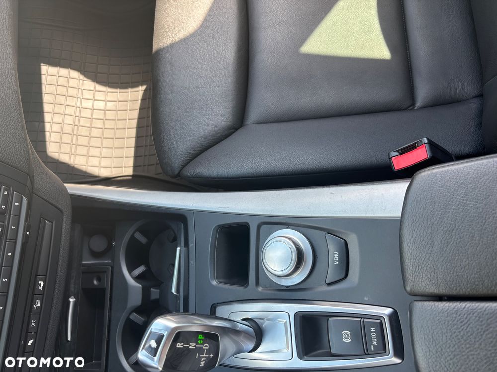 BMW X5 xDrive30d - 27