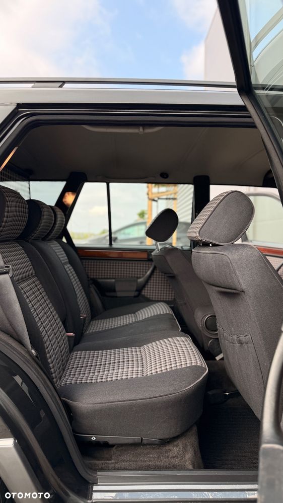 Mercedes-Benz W124 (1984-1993) - 23