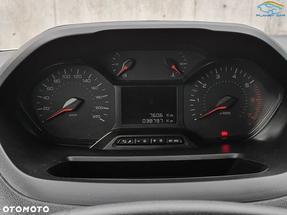 Peugeot 2021 Peugeot Partner III Standard Furgon 1.5 BlueHDi 102KM - 26