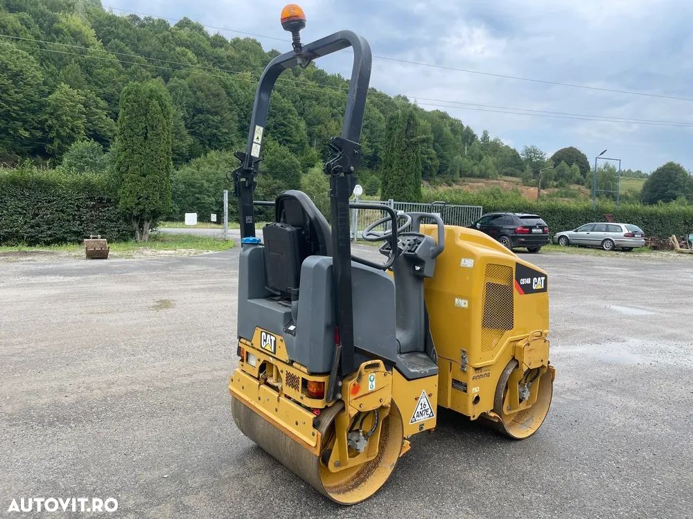 Caterpillar CB14B - 4