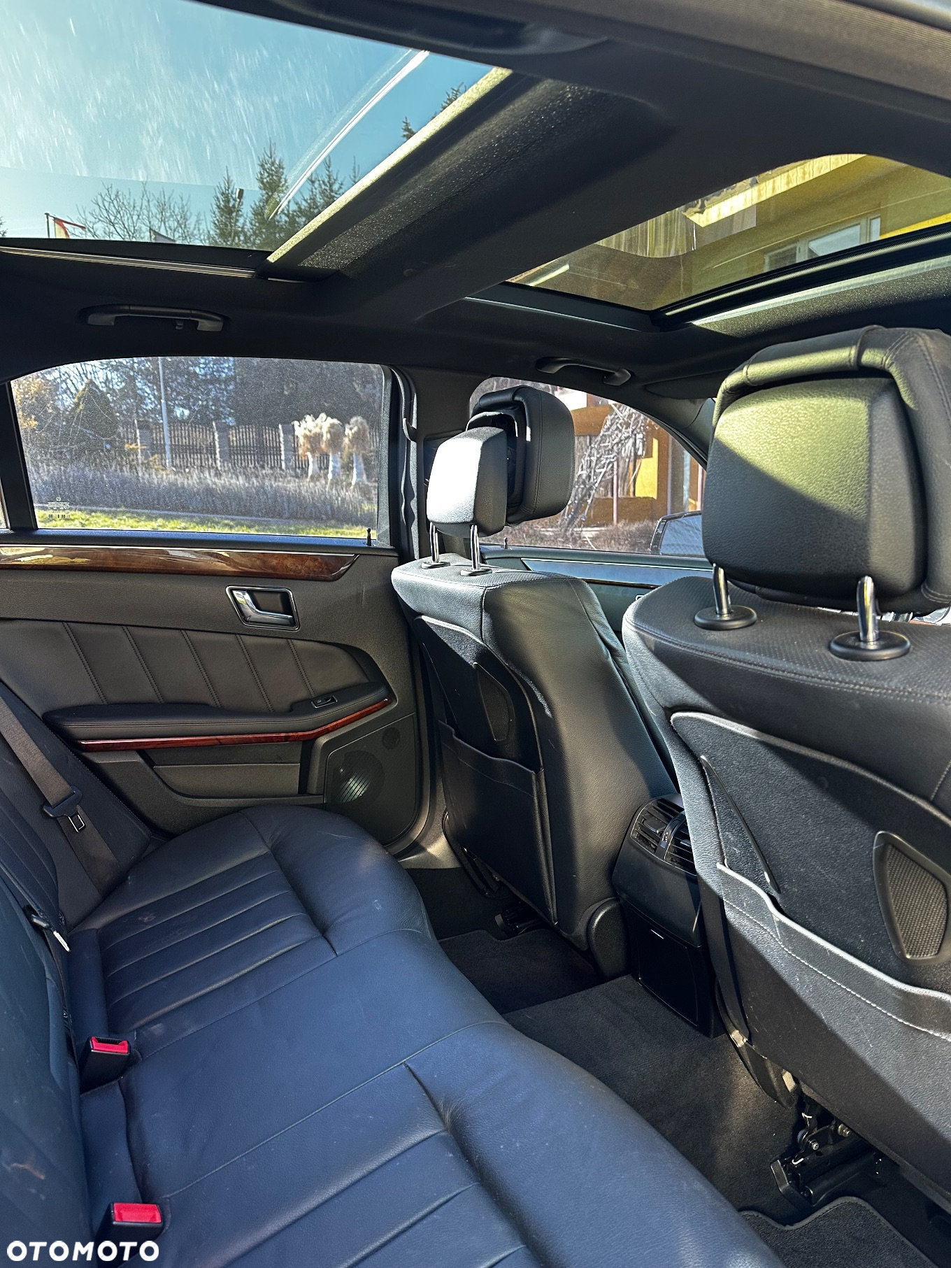 Mercedes-Benz Klasa E 500 Avantgarde - 29