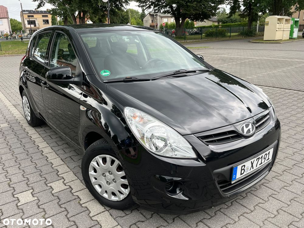 Hyundai i20 1.2 FIFA WM Edition - 2