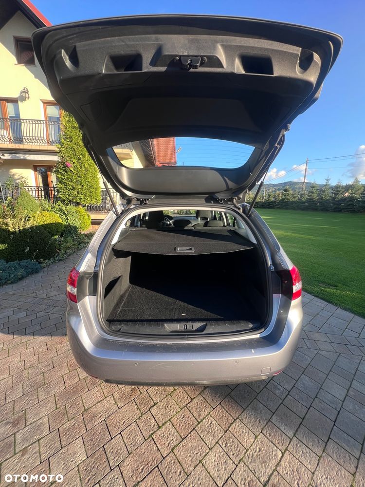 Peugeot 308 1.6 e-HDi Active S&S - 12