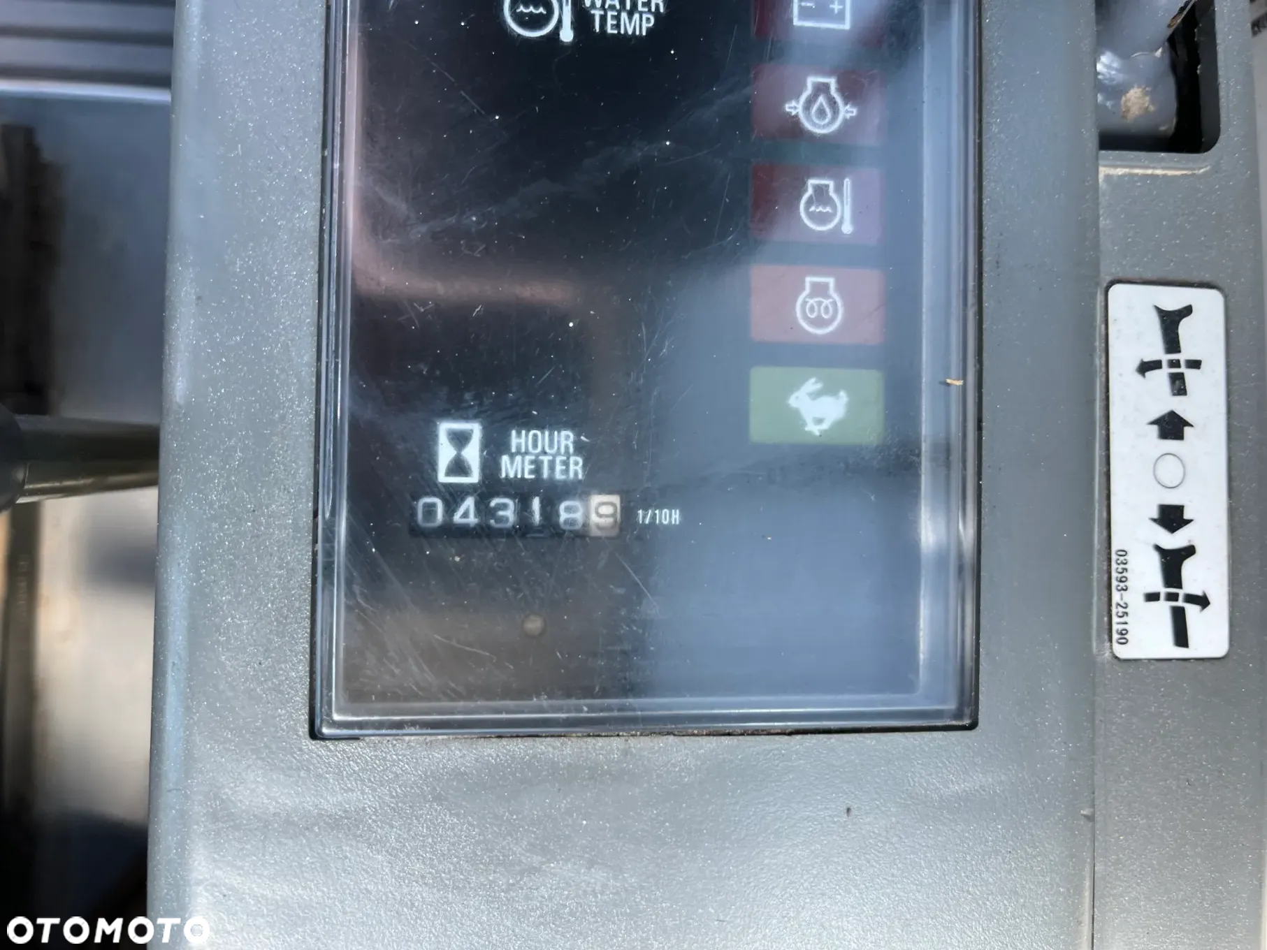 Takeuchi TB 219 - 16