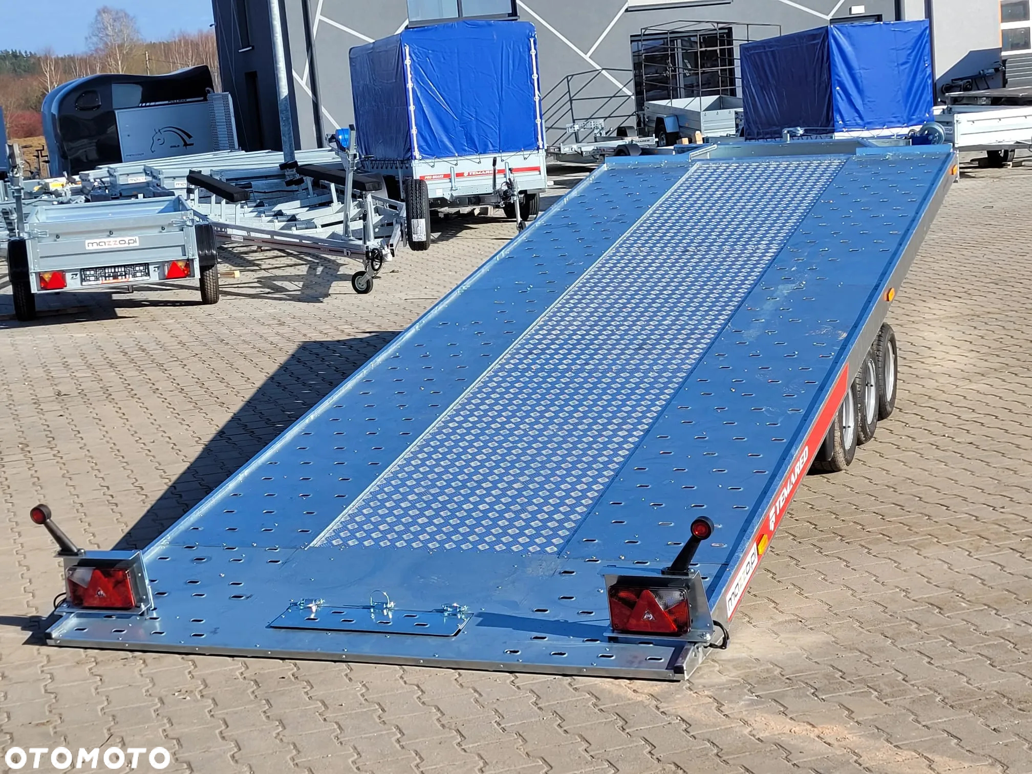 TEMARED DOSTAWA! Przyczepa Laweta Carkeeper 5820/3, wym. 580x207cm, UCHYLNA PLATFROMA, wypełnienie z blachy alu, 3 osie, koła 10, DMC 3500kg - 3