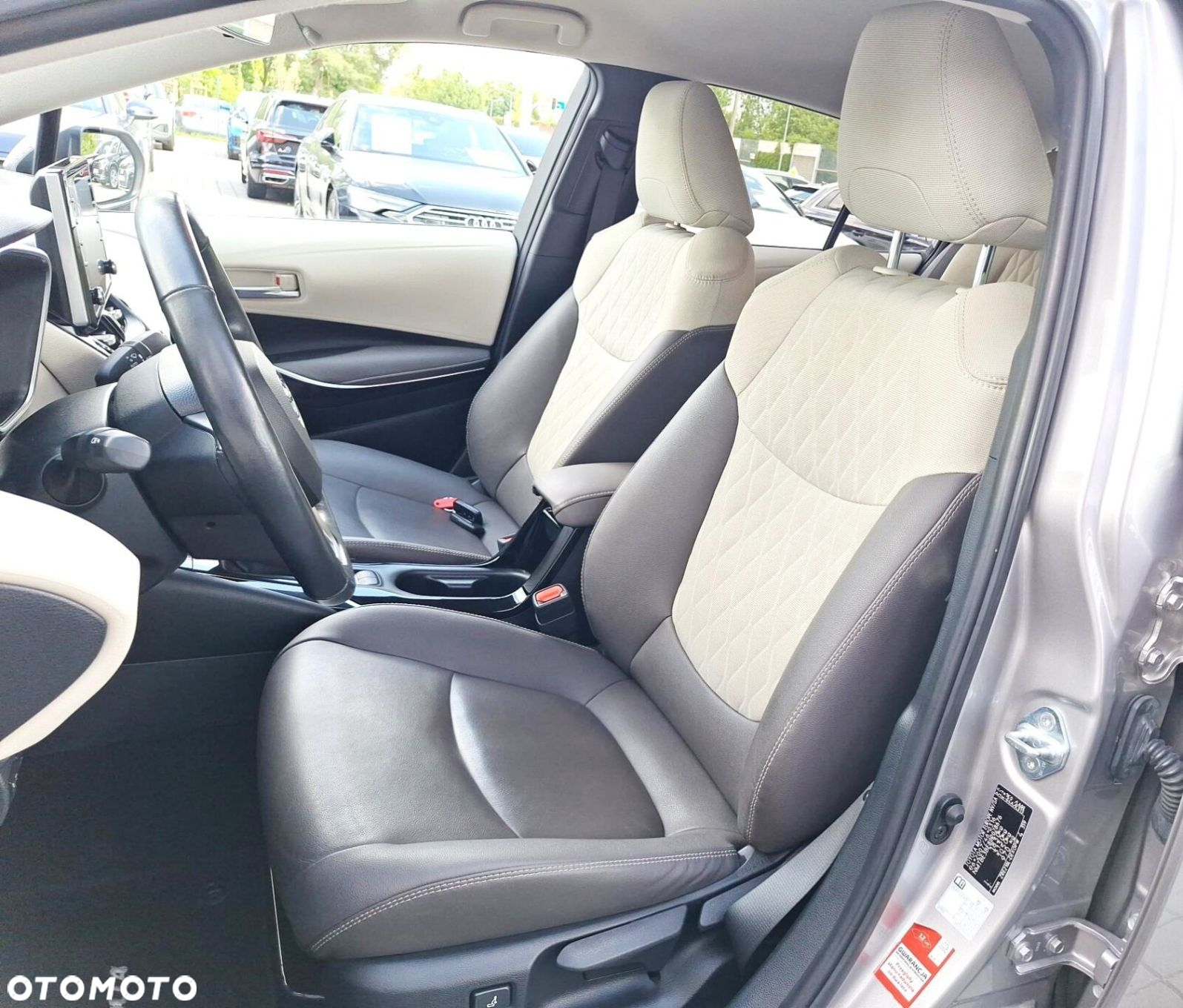 Toyota Corolla - 15