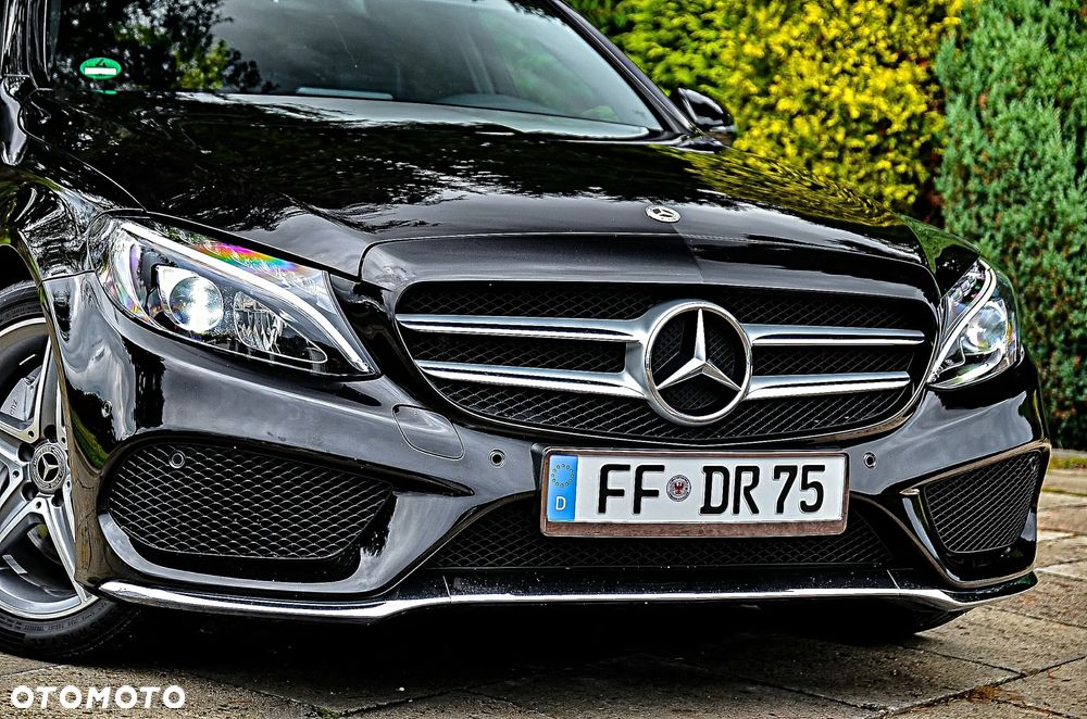 Mercedes-Benz Klasa C 250 T 9G-TRONIC AMG Line - 12
