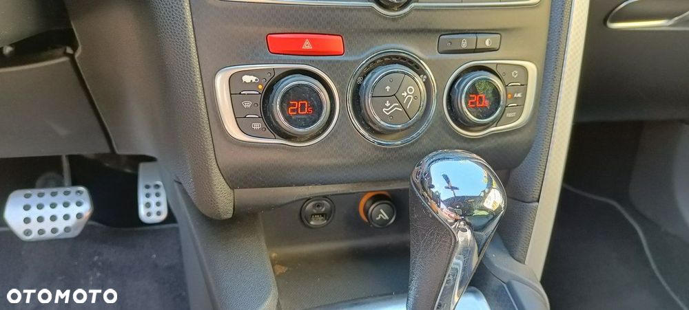 DS Automobiles DS 4 - 15