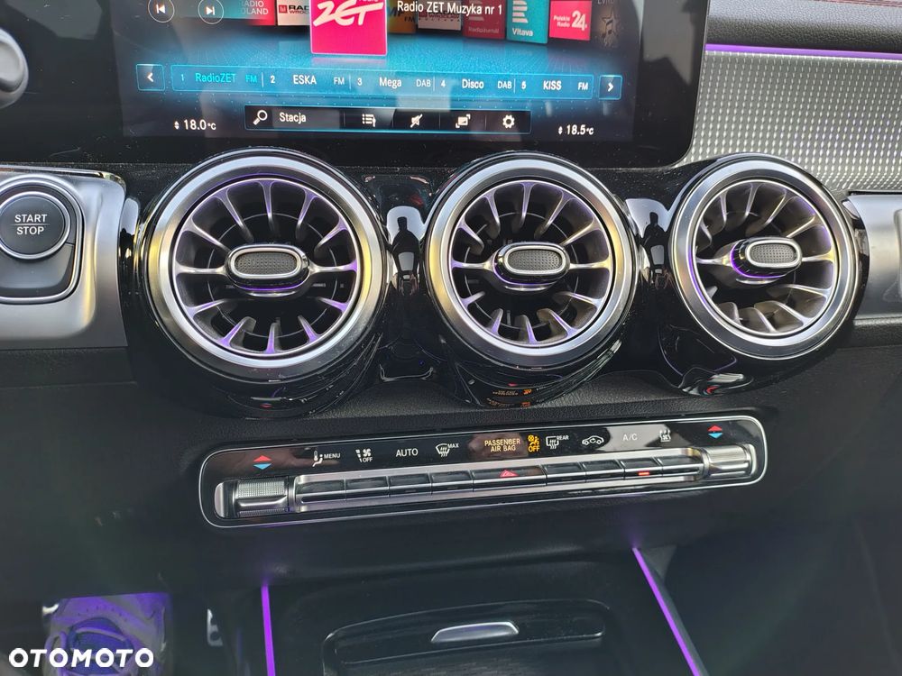 Mercedes-Benz EQB 300 4Matic AMG Line - 28