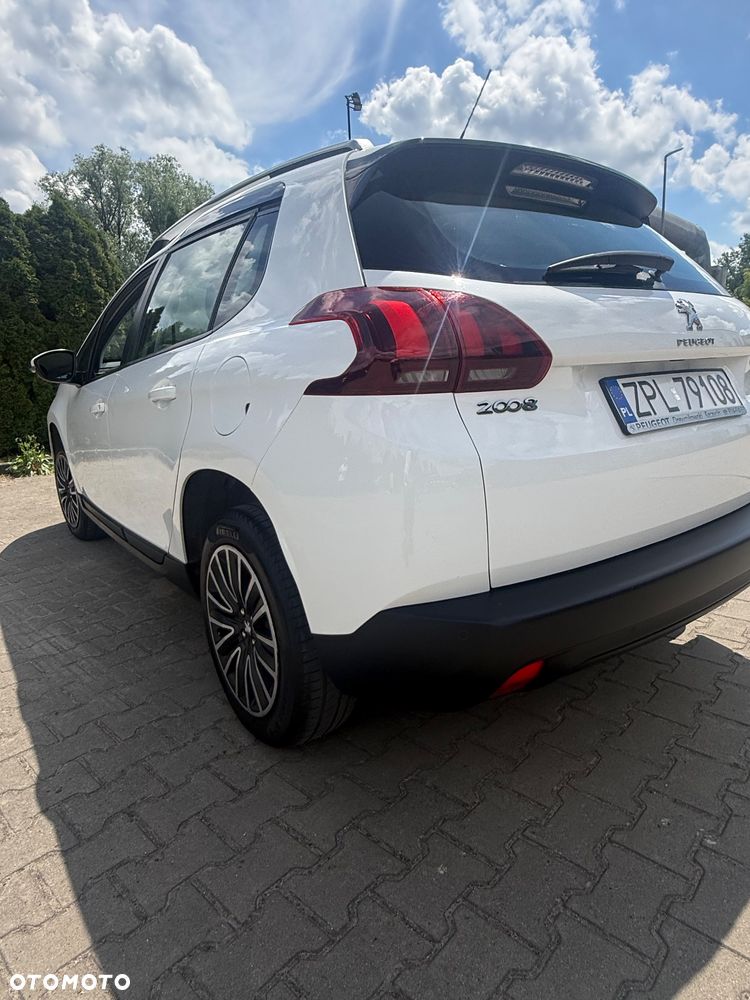 Peugeot 2008 1.2 Pure Tech Active - 3