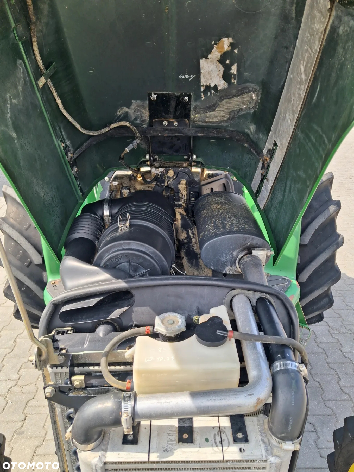 John Deere 4520 - 9