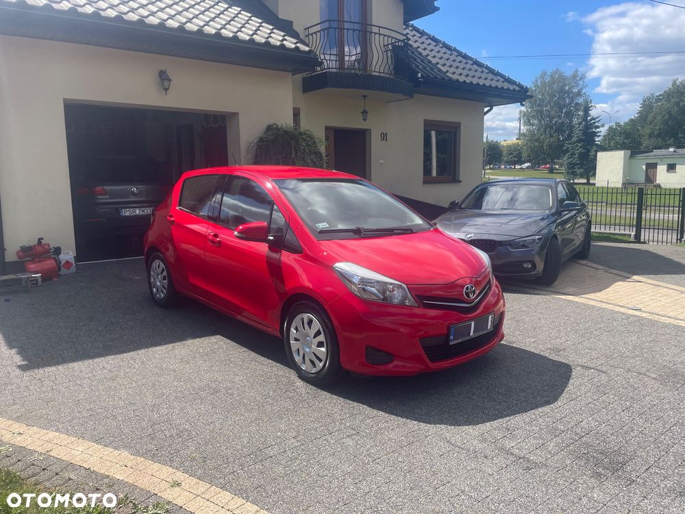 Toyota Yaris 1.0 Premium EU6 - 1