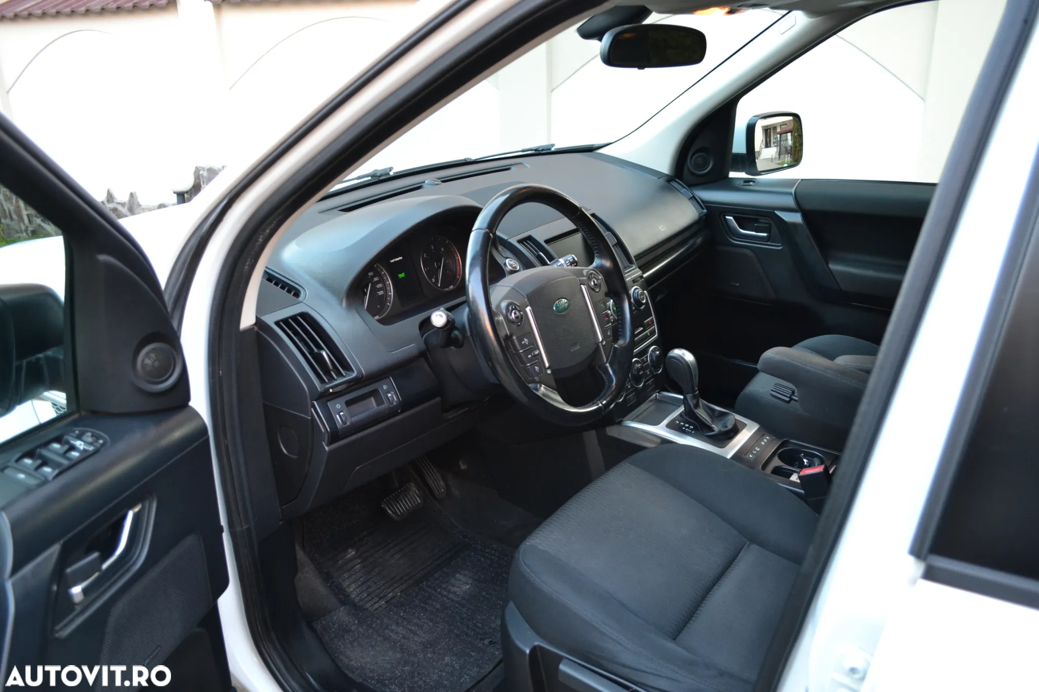 Land Rover Freelander 2 2.2 SD4 SE - 4