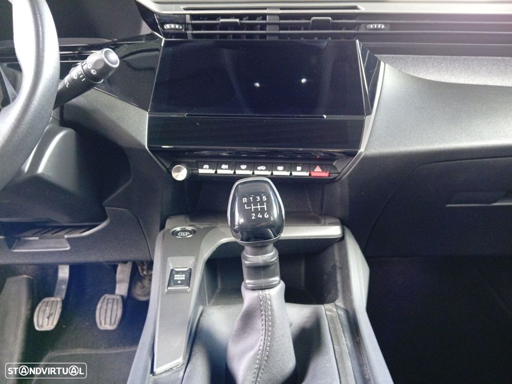 Peugeot 308 1.2 PureTech Allure - 11