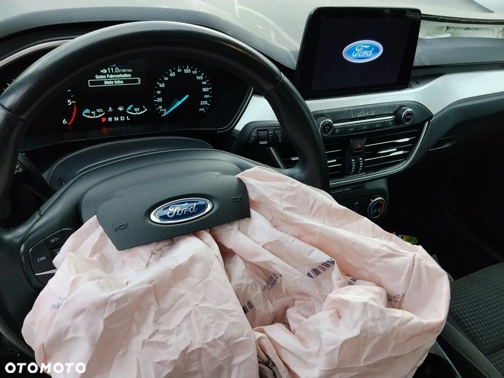 Ford Focus - 14
