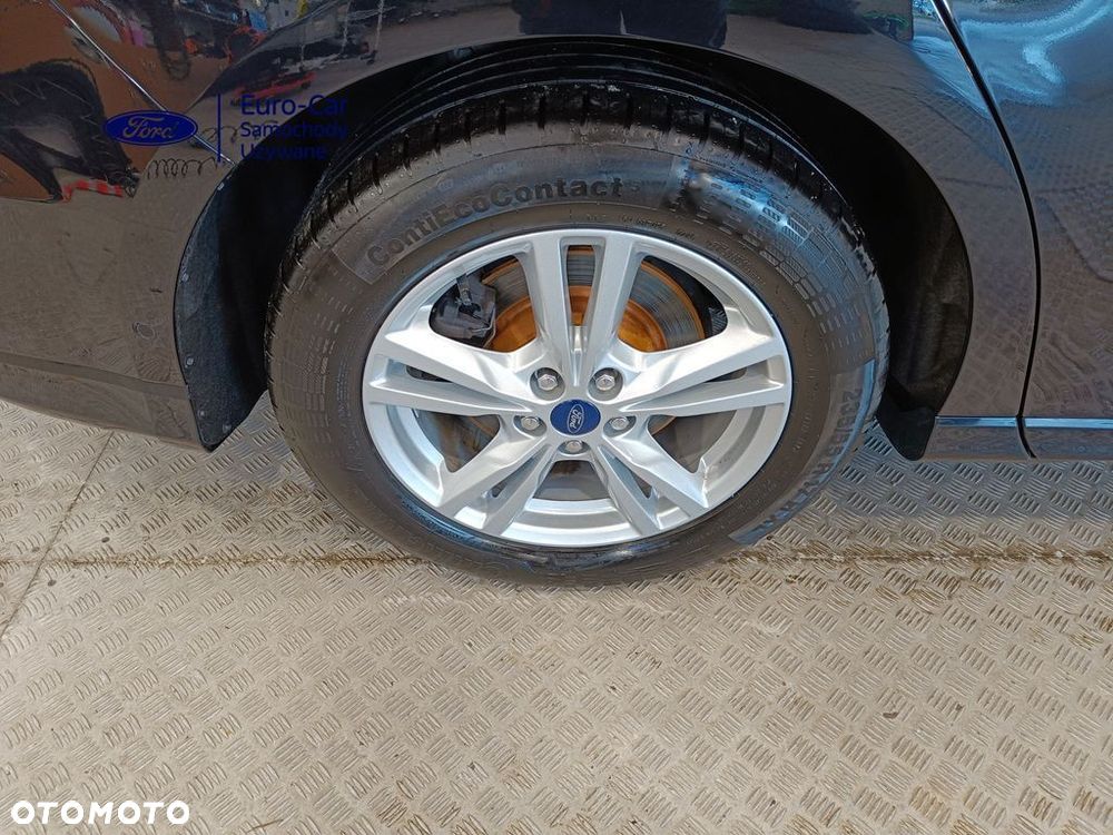 Ford S-Max 2.5 Duratec FHEV (7-Sitzer) TITANIUM - 30