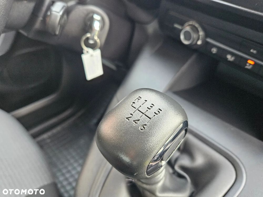 Toyota Proace City Verso 1.5 D-4D Business - 11