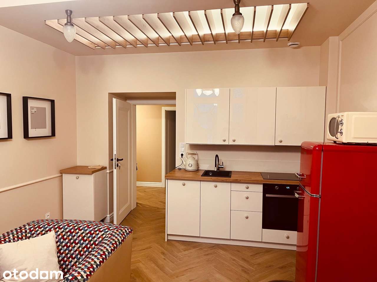 PIękne, stylowe dwu-pokojowe mieszkanie w samym centrum