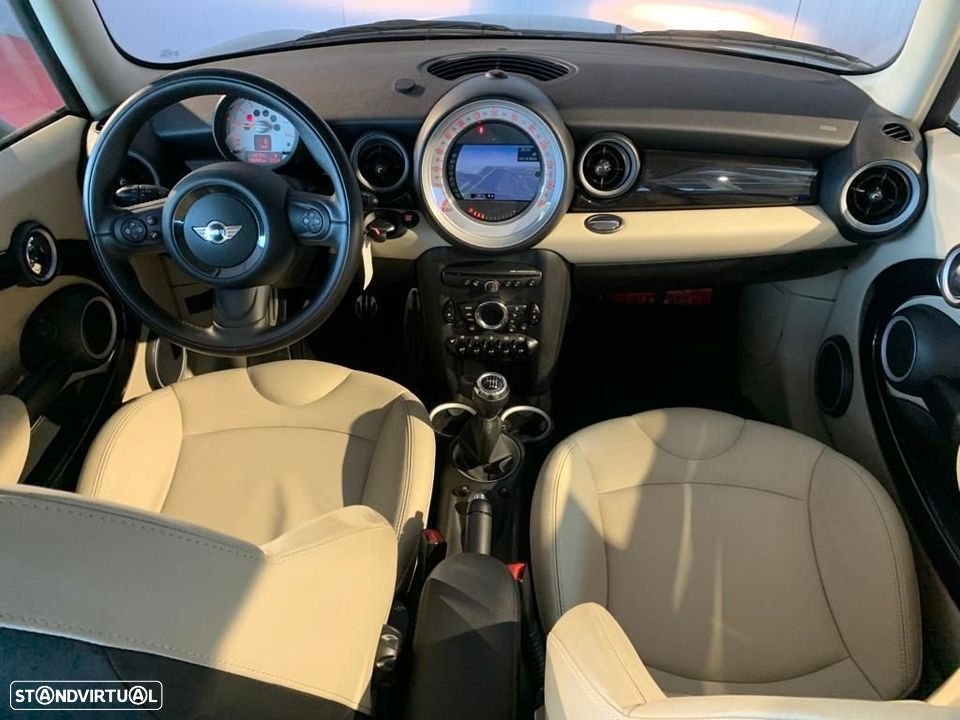 MINI 3 Portas Cooper S - 17