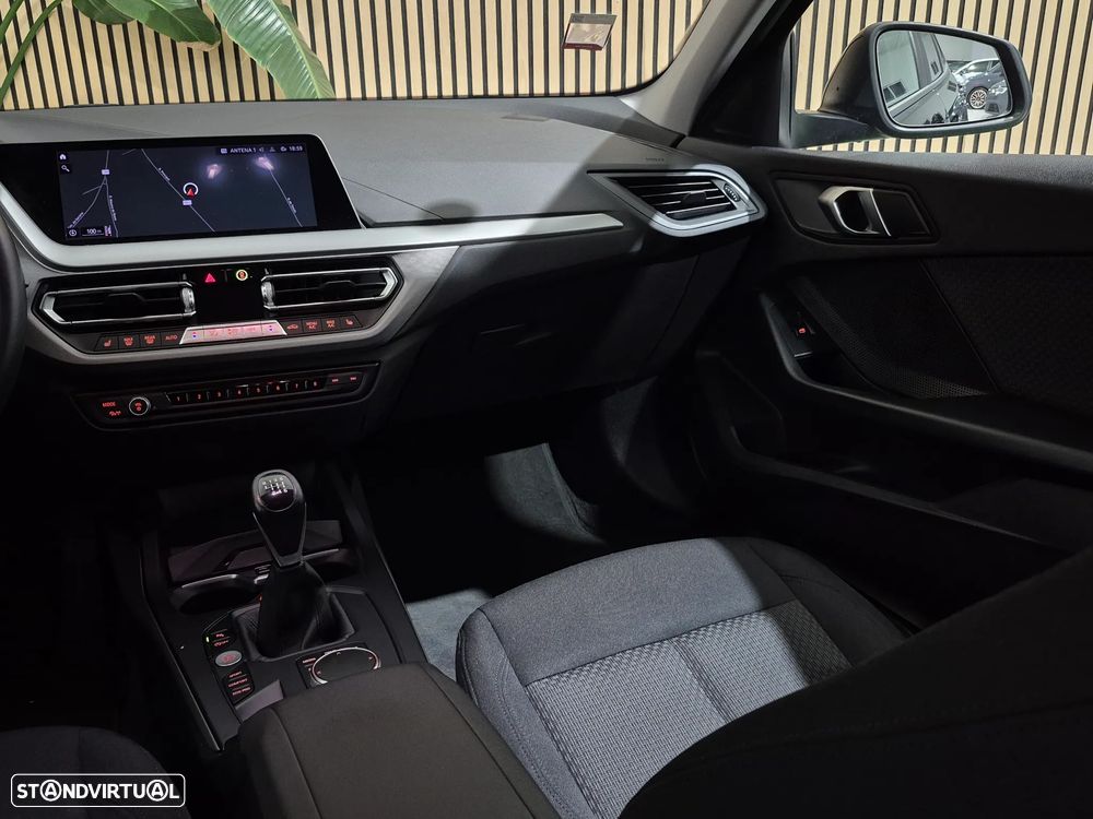 BMW 116 i Advantage - 11