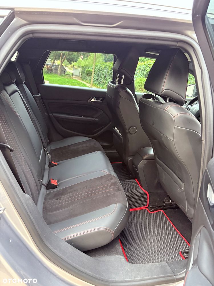 Peugeot 308 - 17