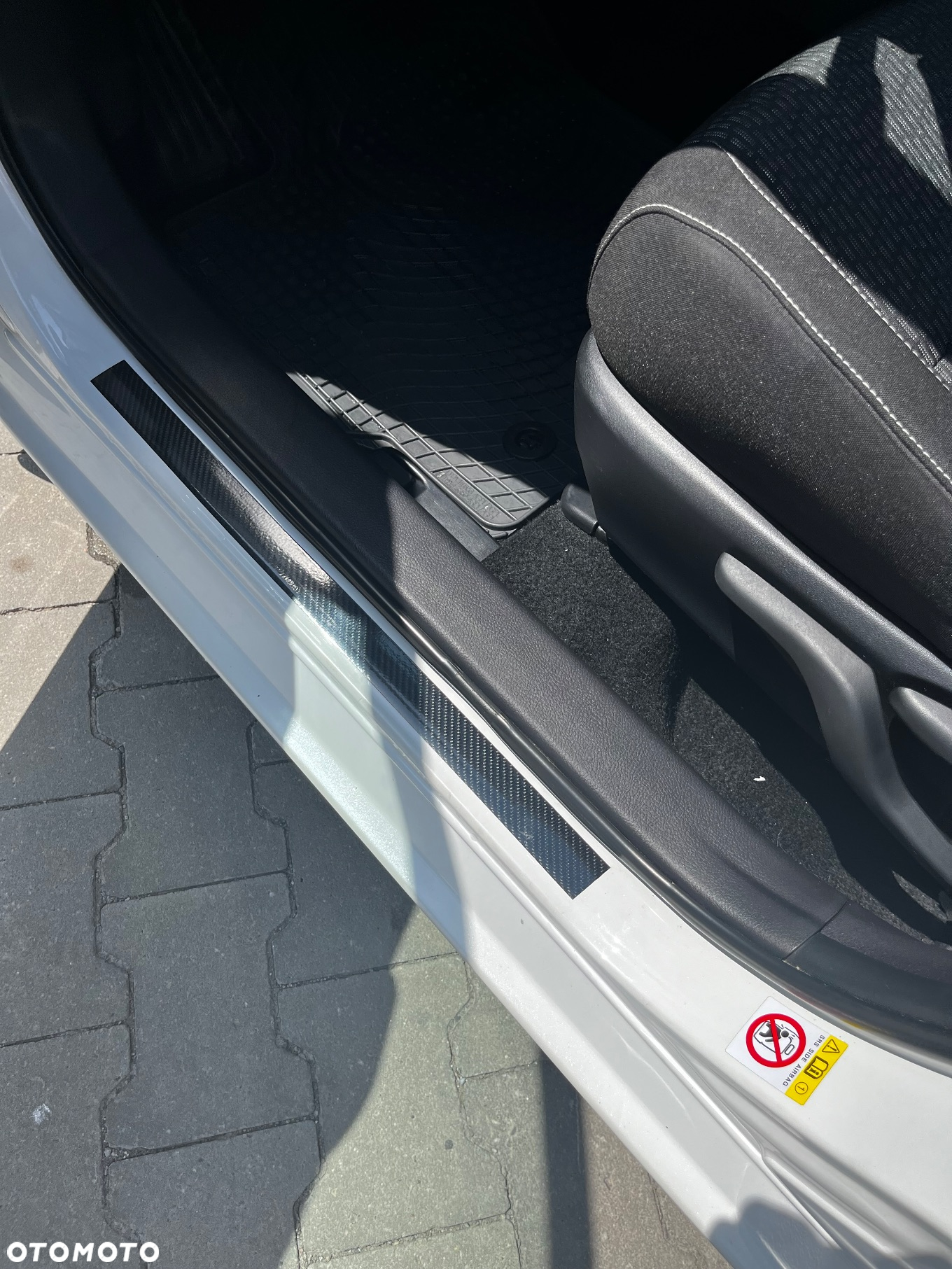 Toyota Auris - 16