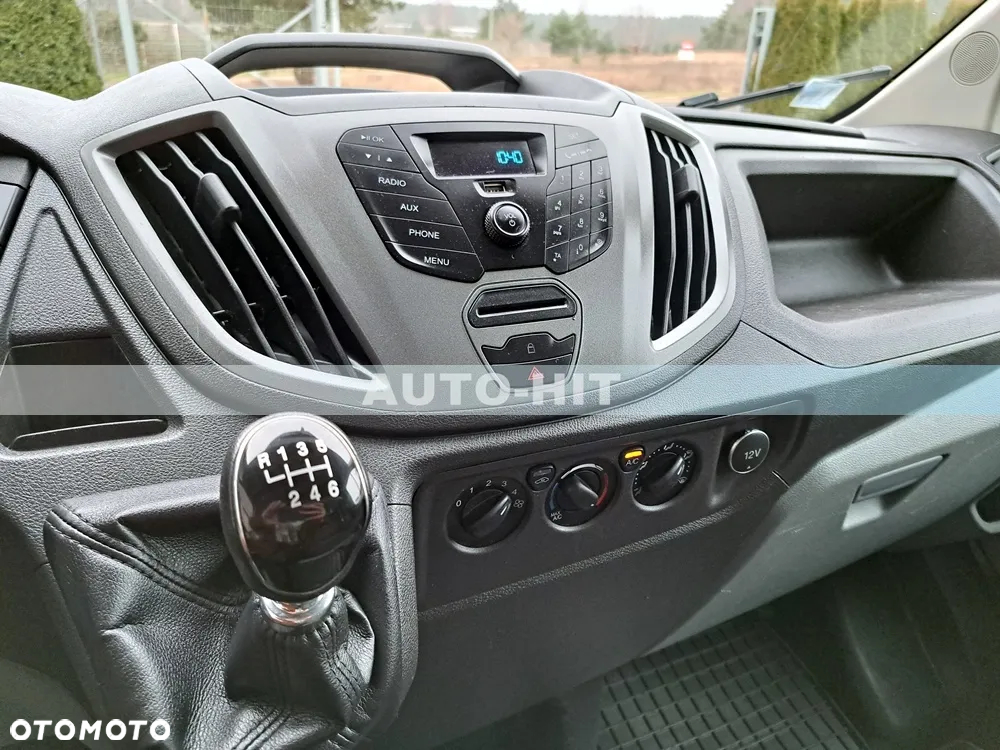 Ford Transit - 9