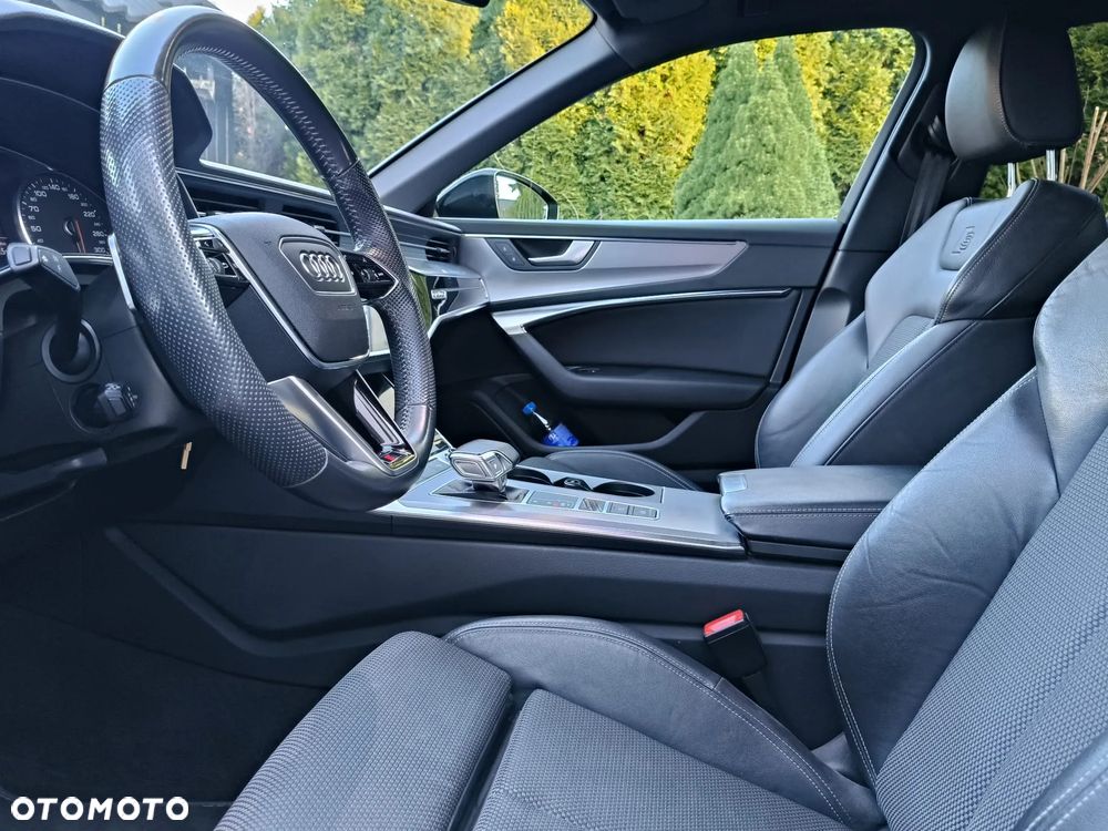 Audi A6 Avant 40 TDI quattro S tronic S line - 13