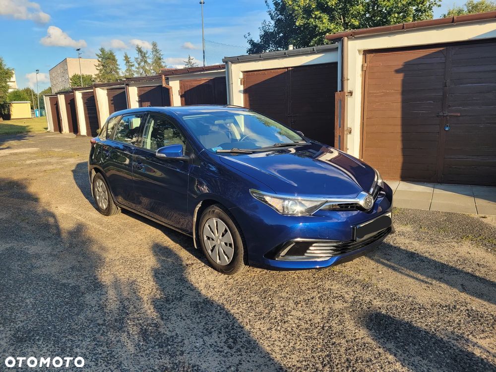 Toyota Auris 1.33 VVT-i Active - 1